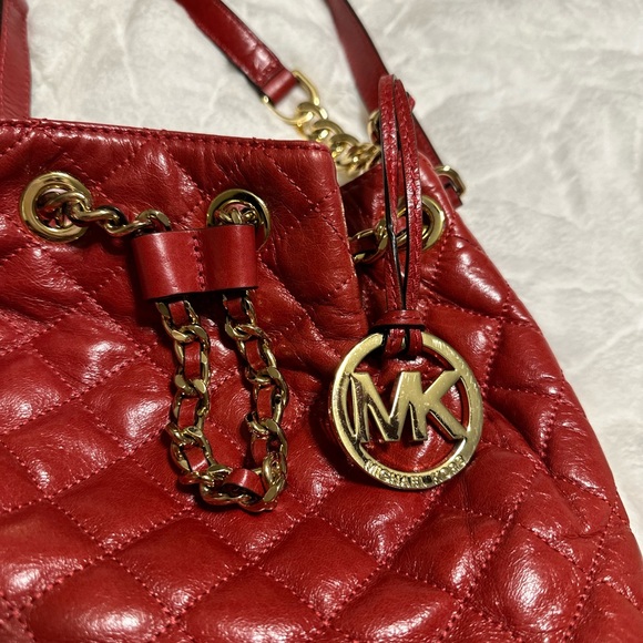 Gorgeous Vintage Michael Kors Bucket Bag - Picture 2 of 6